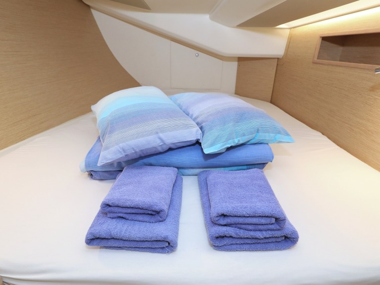 Boat rental Hanse Hanse 458 in Šibenik on Samboat