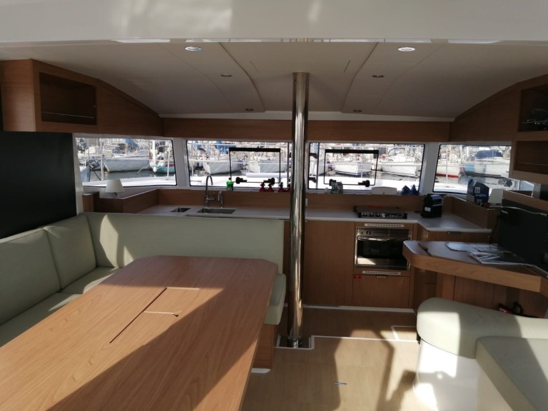 Bareboat Rental Catamaran Bali with a boat licence