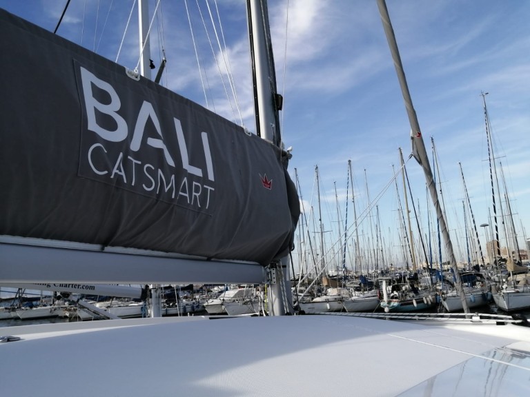 Catamaran for rent Cagliari at the best price