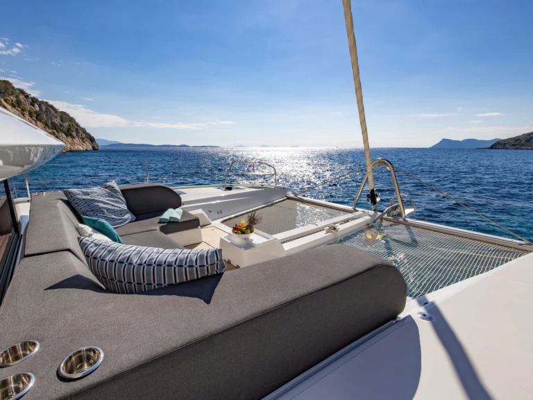 Lagoon Lagoon 55 charter bareboat or captained in  Lefkáda