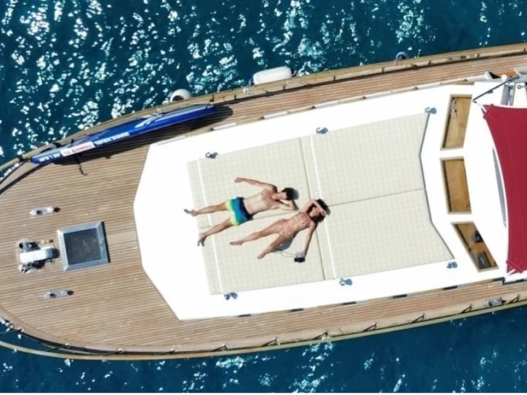 Rent a Cantiere Azzurro 58 Corfu