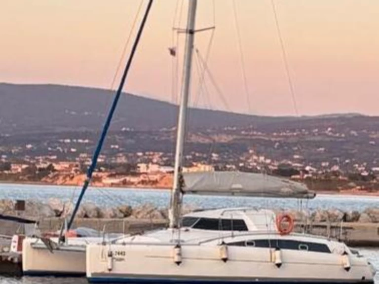 Boat rental Fountaine Pajot Maldives 32 in Málaga on Samboat