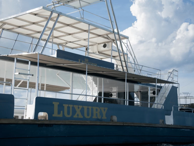 Boat rental Custom Made Custom made in Bávaro on Samboat