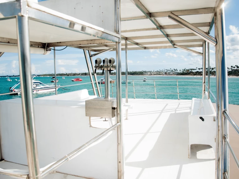 Catamaran for rent Bávaro at the best price