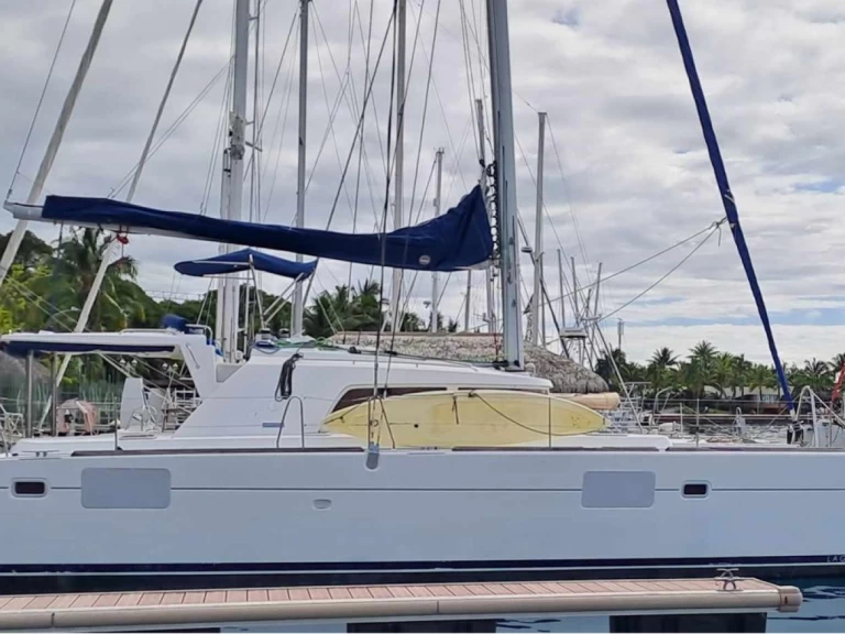 Lagoon Lagoon 440 in Papeete on SamBoat