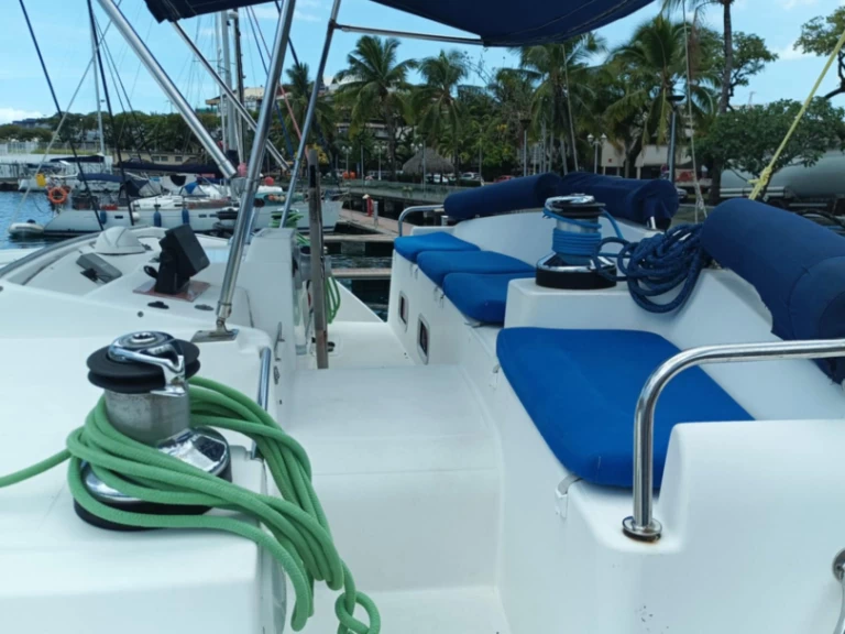 Lagoon Lagoon 440 charter bareboat or captained in  Papeete