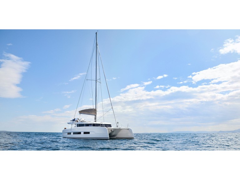 Boat rental Dufour Dufour Catamarans 48 Sail in Furnari on Samboat