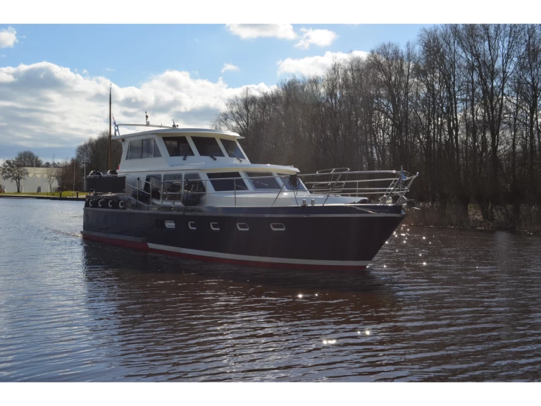 Yacht charter Drachten cheap Renal 50 Pilot
