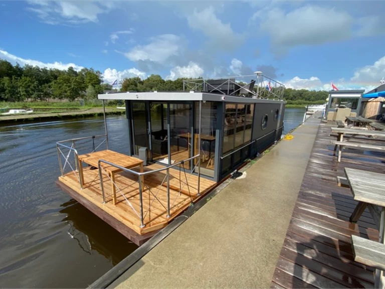 Rent a Campi Campi 400 Drachten