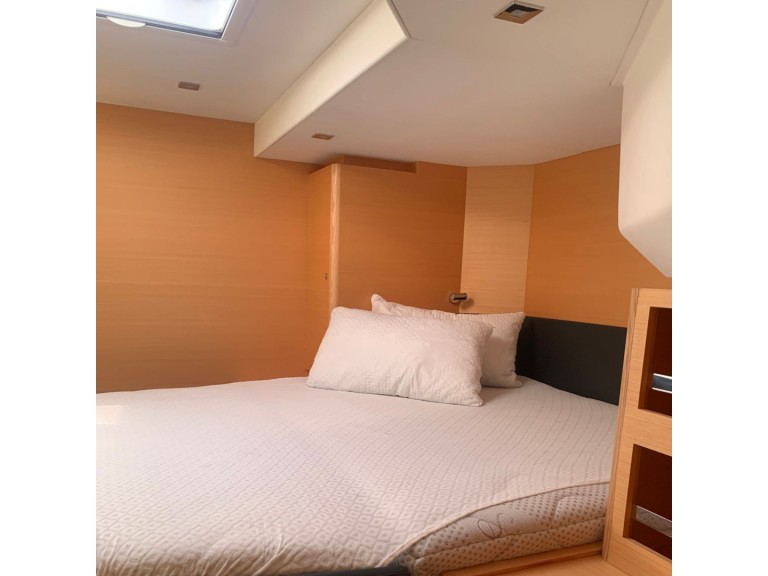 Dufour Dufour Catamarans 48 Sail in Furnari on SamBoat