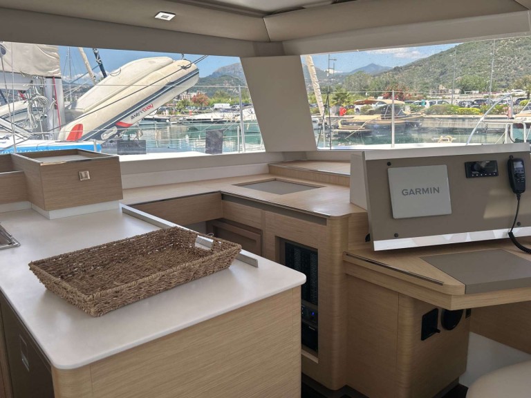 Fountaine Pajot Astrea 42 in Salerno on SamBoat