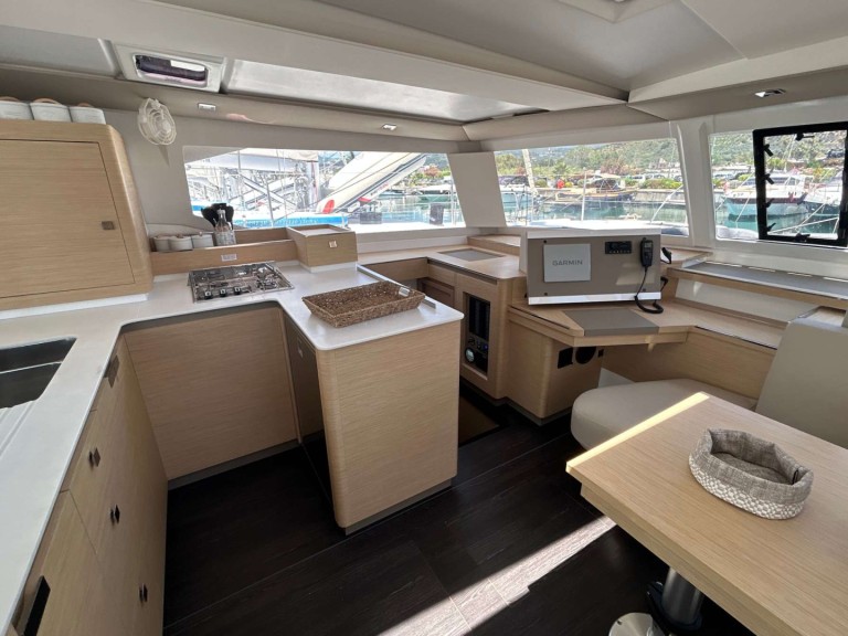 Fountaine Pajot Astrea 42 in Salerno on SamBoat