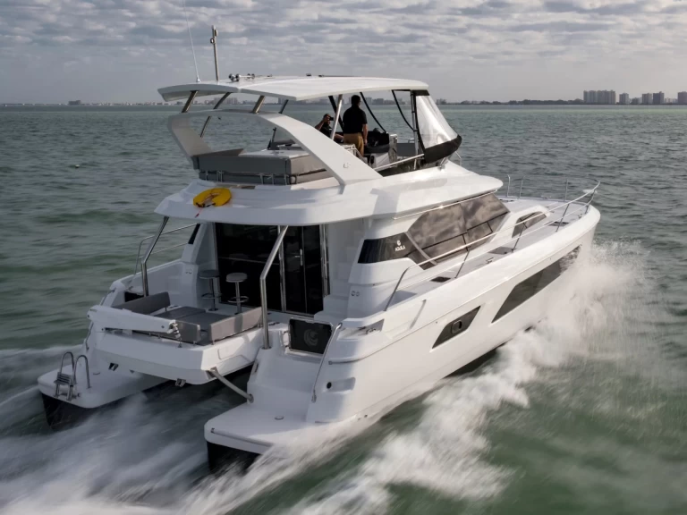 Rent a Aquila Aquila 44 Yacht Cannigione