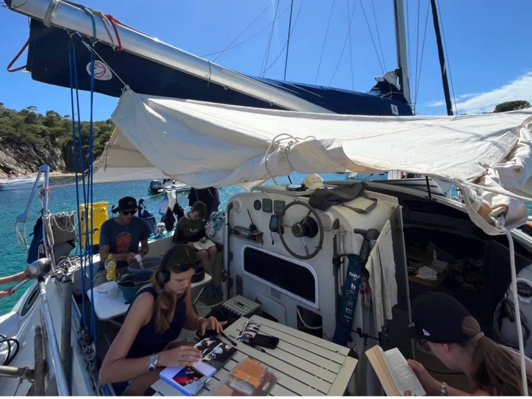 Boat rental Fountaine Pajot Maldives 32 in Hyères on Samboat