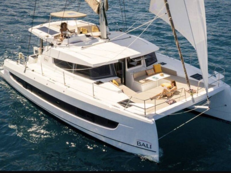 Boat rental 15 BALI 4.2 in Hyères on Samboat