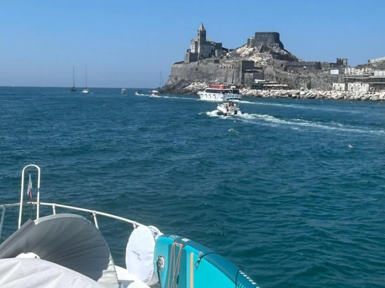 Motorboat rental with or without captain Piantoni Ameglia