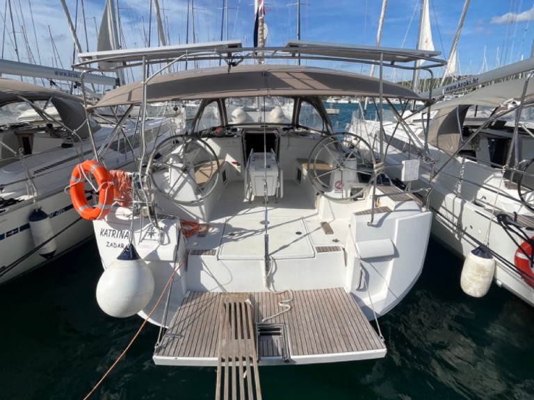 Rent a Jeanneau Sun Odyssey 509 Sukošan