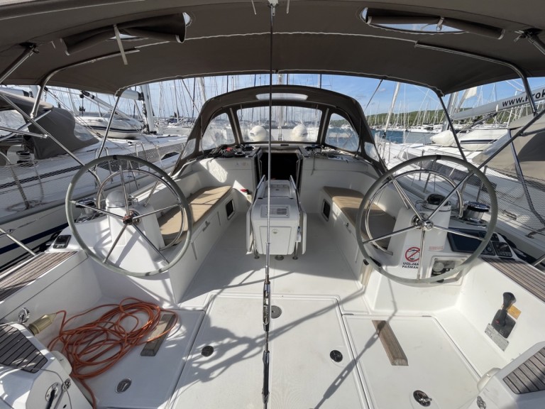 Sailboat rental in Sukošan - Jeanneau Sun Odyssey 509