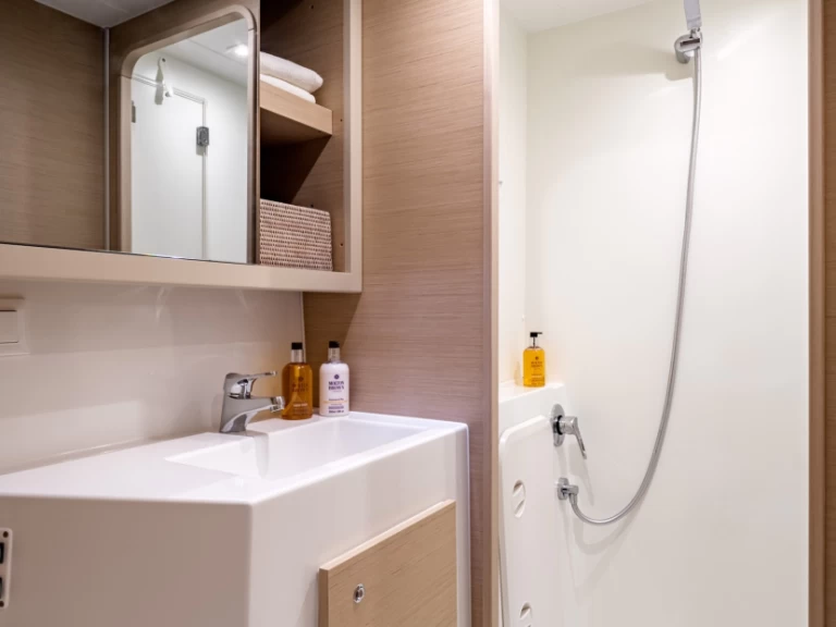 Catamaran rental in Olbia - Lagoon Lagoon 42