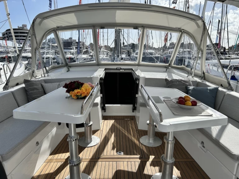 Sailboat rental in Split - Bénéteau Oceanis 47 - 5 cab.