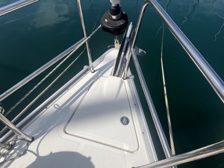 Sailboat rental in Sukošan - Bavaria Cruiser 34