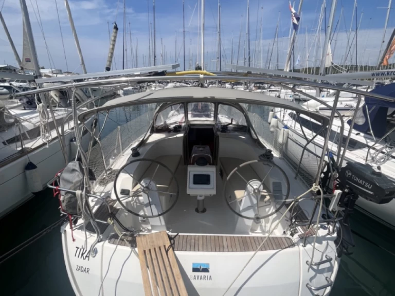 Yacht charter Sukošan cheap Cruiser 34