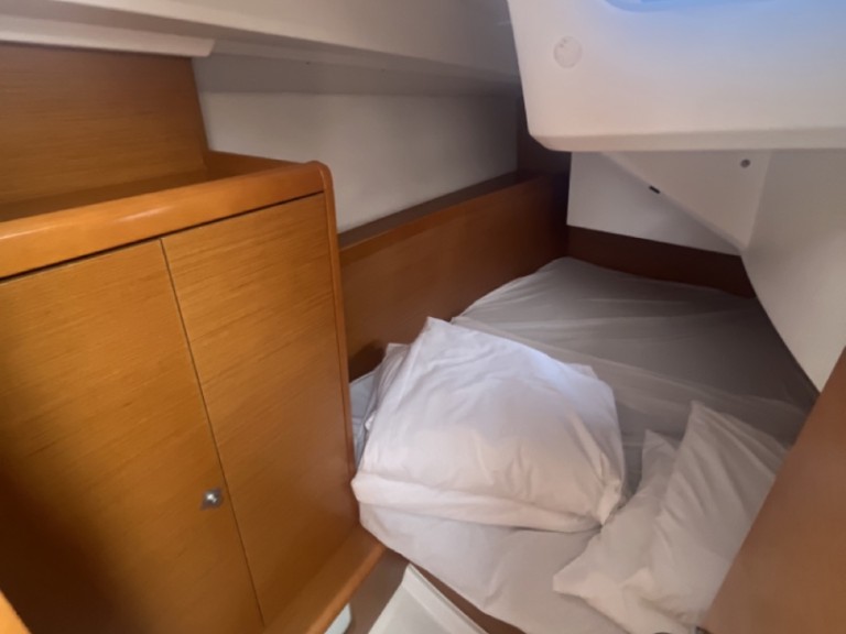 Jeanneau Sun Odyssey 349 charter bareboat or captained in  Sukošan