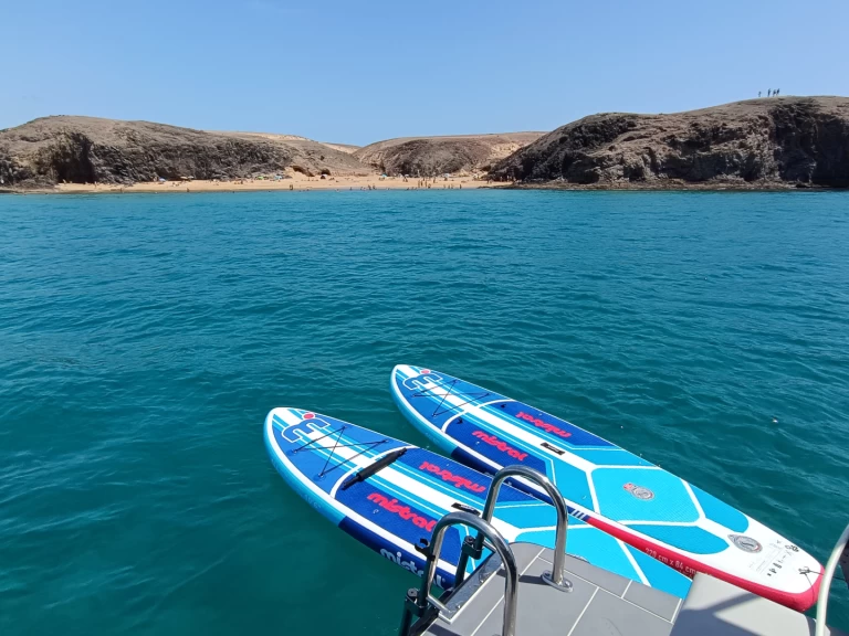 Sea Ray Sea Ray 390 Express Cruiser charter bareboat or captained in  Playa Blanca