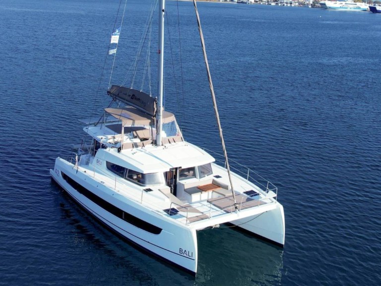Bareboat Rental Catamaran Bali with a boat licence