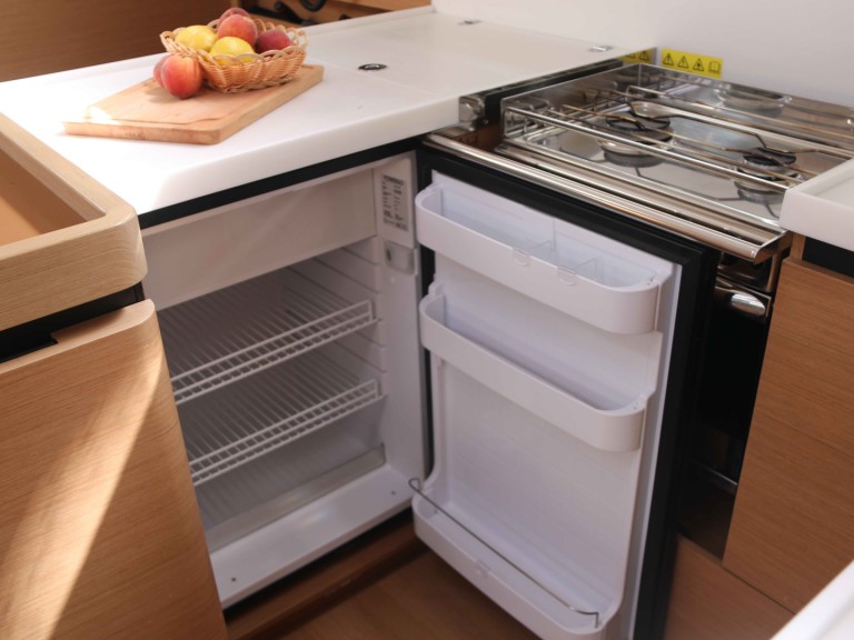 Rent a Jeanneau Sun Odyssey 440 Sukošan