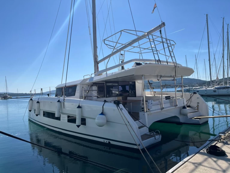 Bareboat Rental Catamaran Dufour with a boat licence