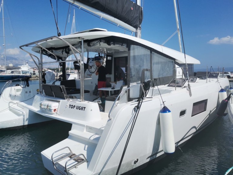 Rent a Lagoon Lagoon 42 Split