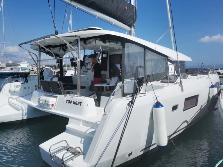 Rent a Lagoon Lagoon 42 Split