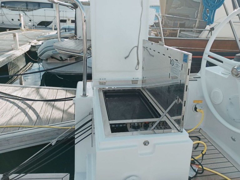 Sailboat rental with or without captain Elan Punat