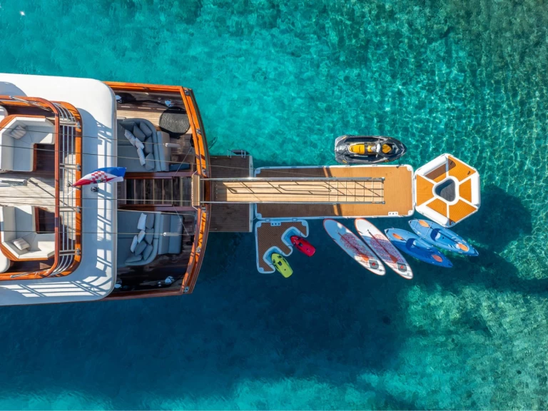 Sailboat for rent Split at the best price