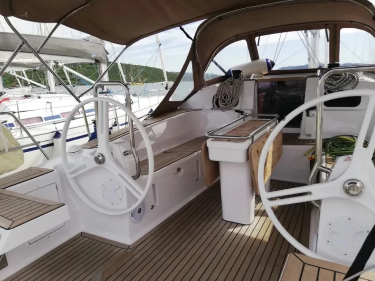 Boat rental Elan Impression 45 in Split on Samboat