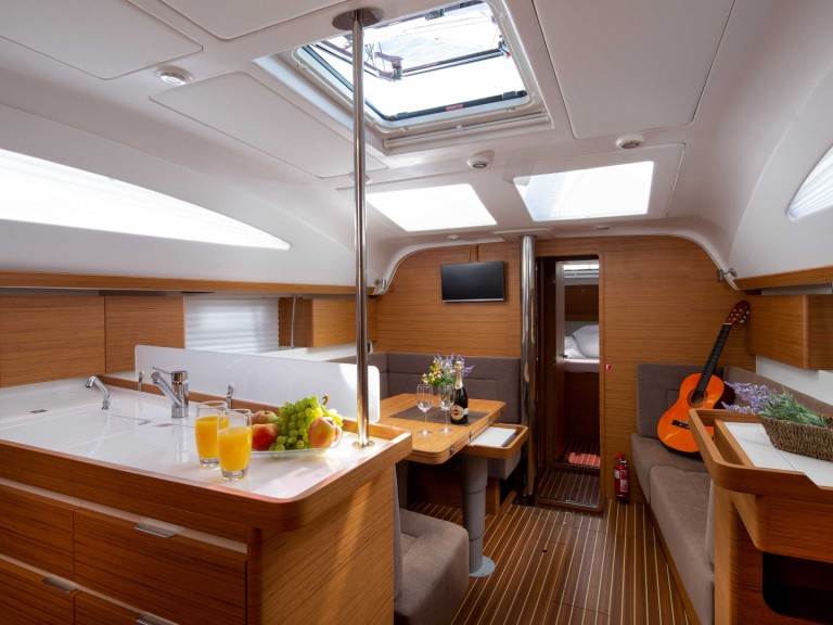 Sailboat rental with or without captain Elan Split