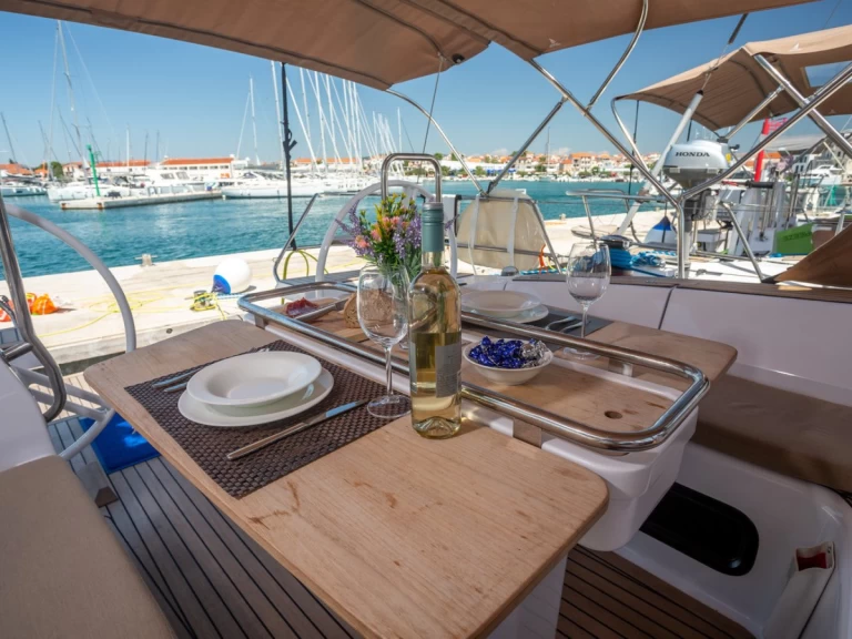 Sailboat rental with or without captain Elan Split