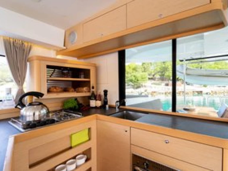 Lagoon Lagoon 42 charter bareboat or captained in  Key West