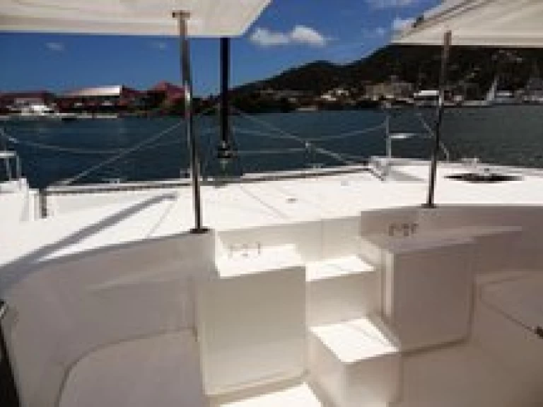 Catamaran rental with or without captain Leopard Catamarans / Robertson & Caine Key West