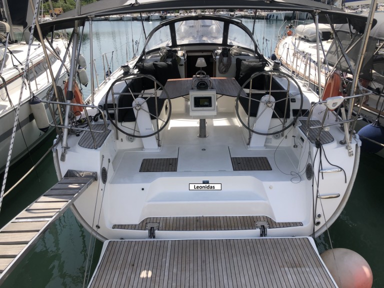 Rent a Bavaria Cruiser 46 Lefkáda