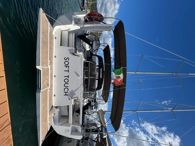 Bareboat Rental Sailboat Dufour with a boat licence