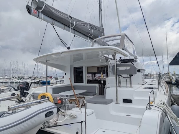 Boat rental Lagoon Lagoon 40 in Bas du Fort on Samboat