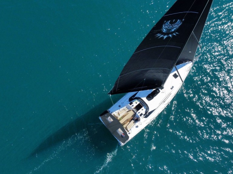 Yacht charter Split cheap Elan E6