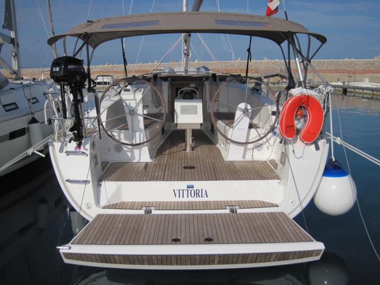 Sailboat rental in Capo d'Orlando - Bavaria Cruiser 41