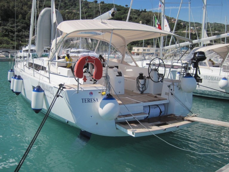 Boat rental Jeanneau Sun Odyssey 490 in Capo d'Orlando on Samboat