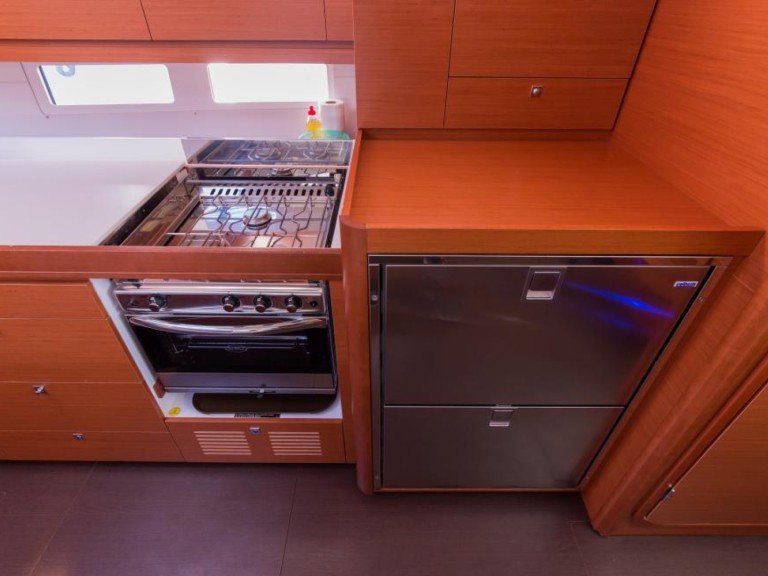 Sailboat rental with or without captain Dufour Seget Donji