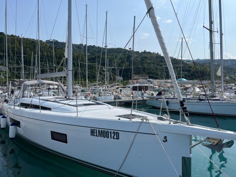 Sailboat rental with or without captain Bénéteau Capo d'Orlando