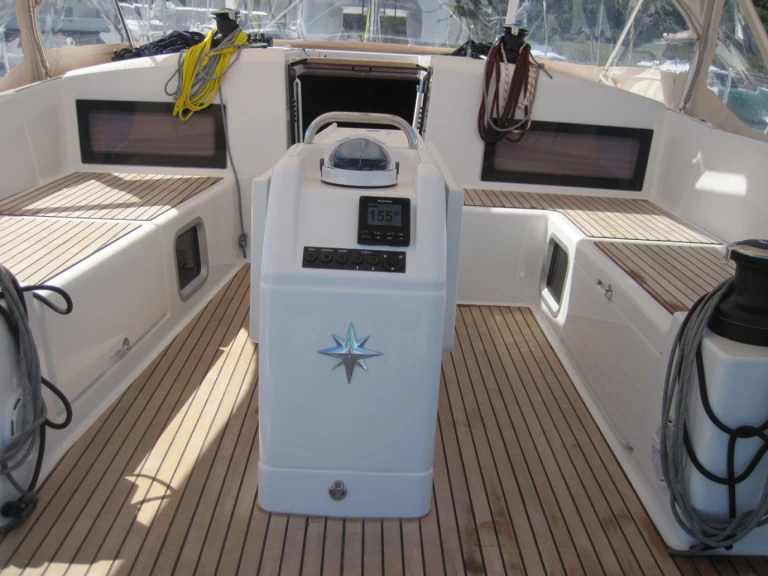 Yacht charter Capo d'Orlando cheap Sun Odyssey 490