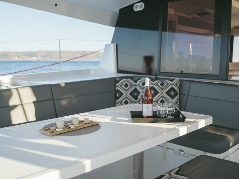 Rent a Fountaine Pajot Fountaine Pajot 47 SAONA LUX (GEN,AC,WATERMAKER) Lávrio